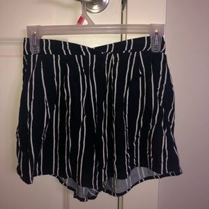 striped flowy shorts